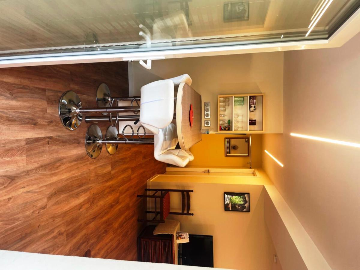 Appart Prive Dans Villa Meinau Residentiel Straatsburg Buitenkant foto